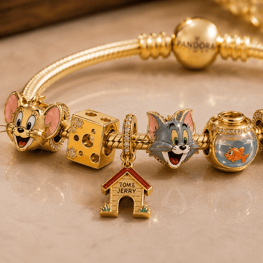 TNJ Gold Charm Bracelet Set VTH